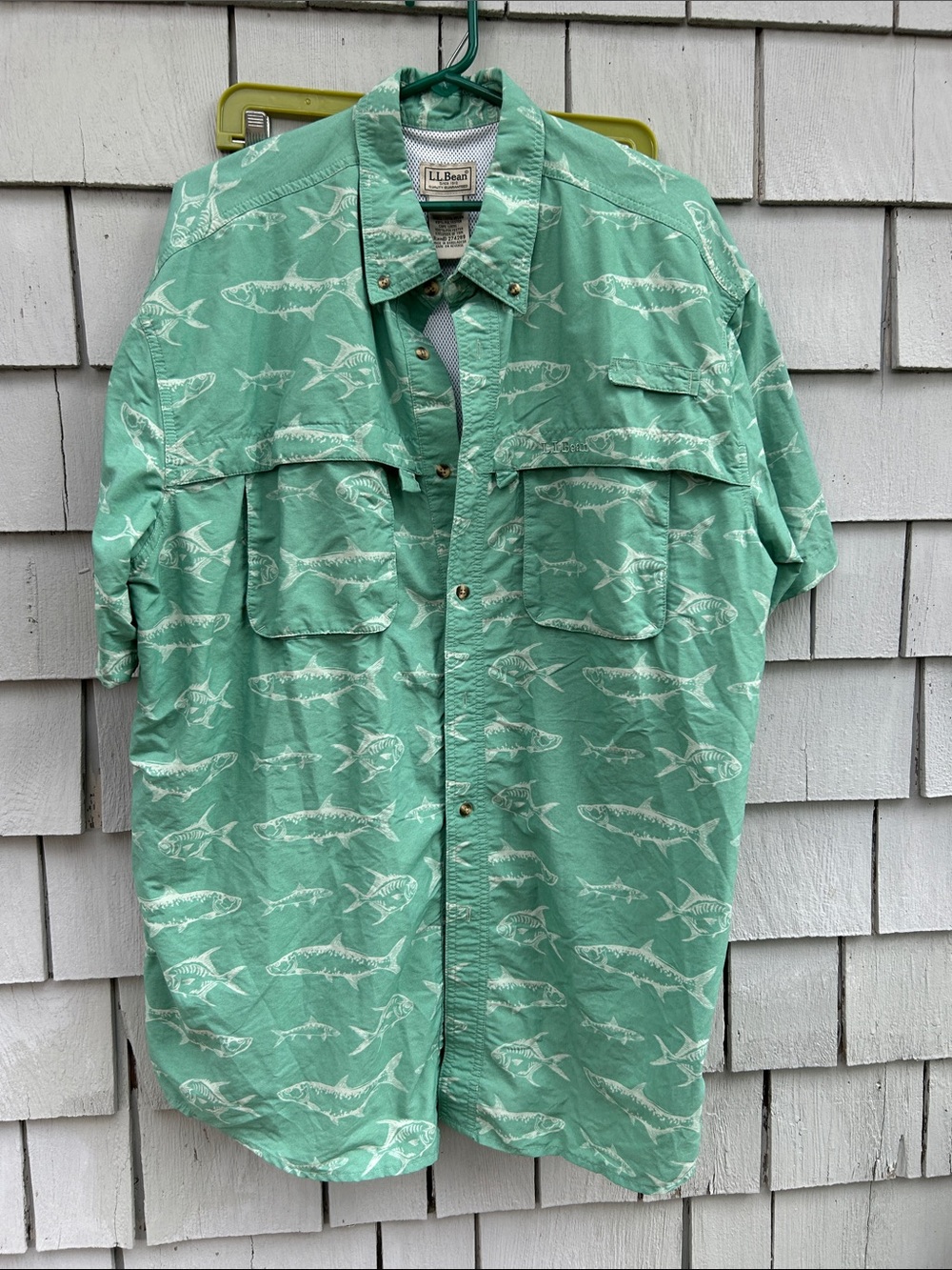 L.L. Bean Mint Green Short-Sleeve vented Fishing Print Button-Down Shirt XL Tall